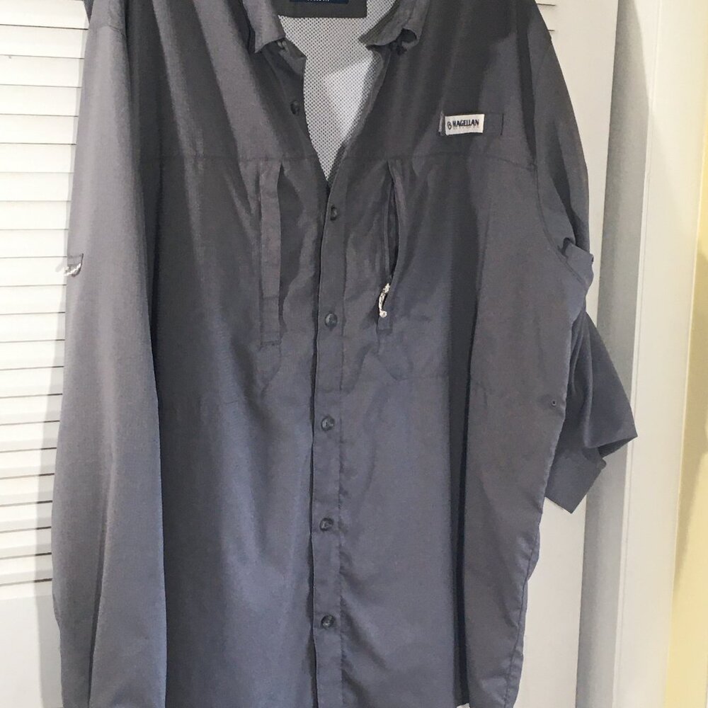 Magellan fIsh gear loose fit shirt 2XL long sleeve gray  wick vented